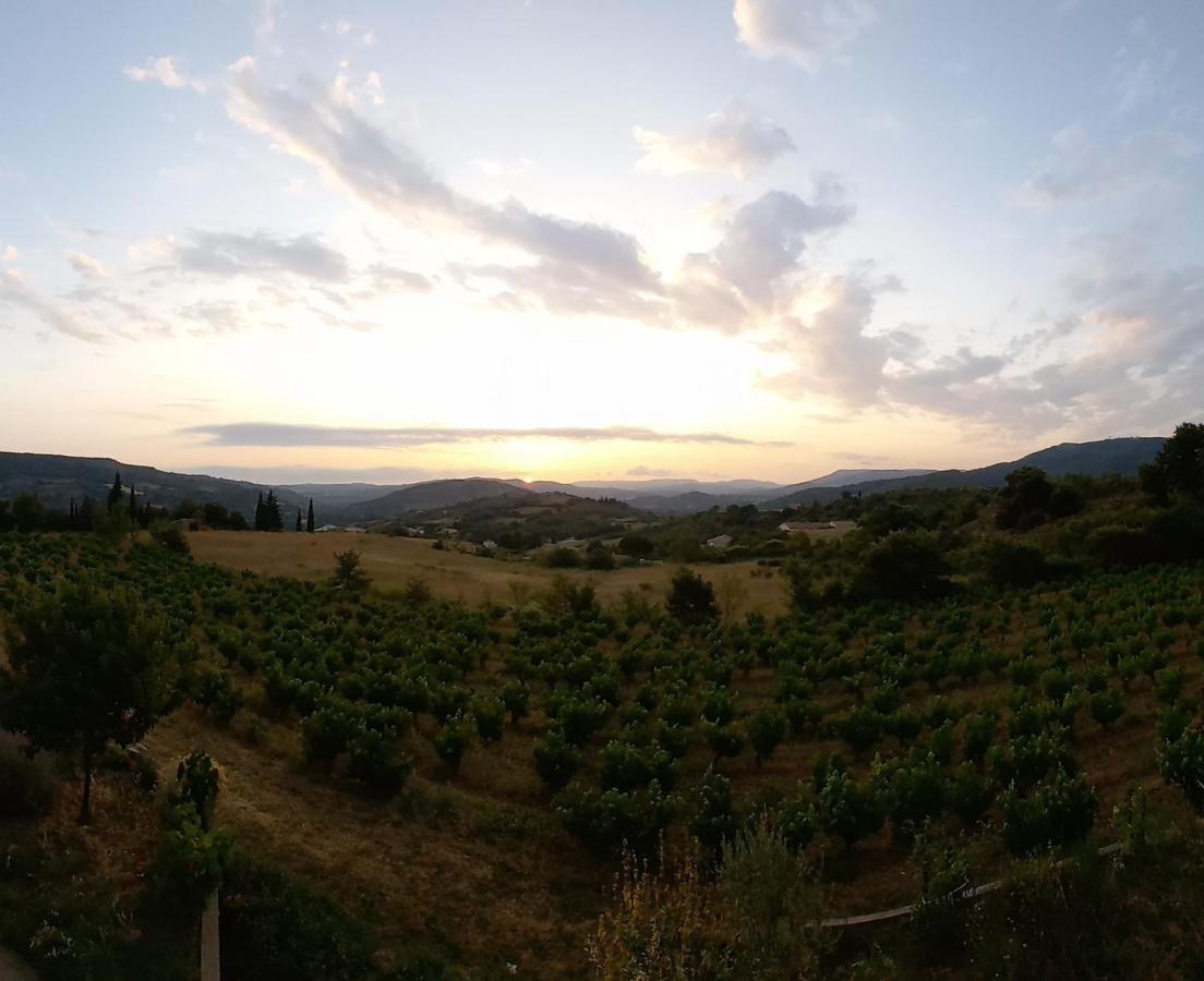 Gite Vigneron Du Domaine D'Alon Magrie Exteriör bild